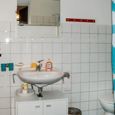 Hébergement de vacances Verzaschina By Interhome